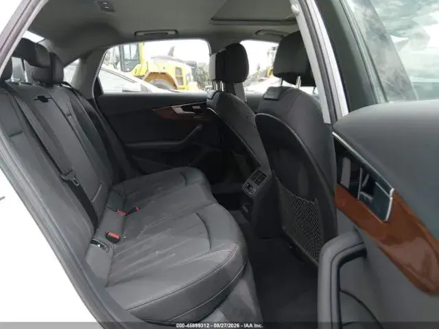 AUDI A4 PREMIUM 2023