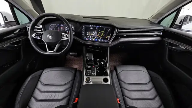 VOLKSWAGEN TOUAREG PREMIUM 2023