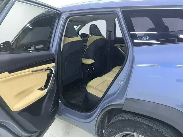 GEELY BOYUE L LUXURY 2023