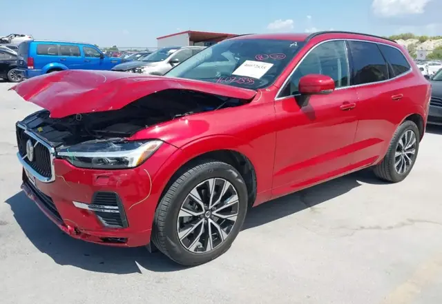 VOLVO XC60 B5 CORE 2023