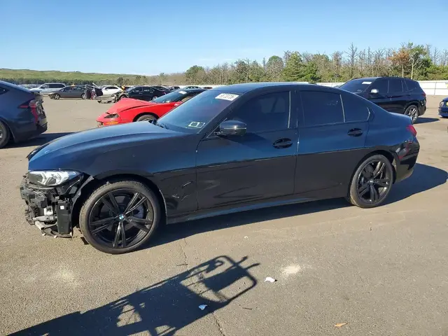 BMW 330XI 2023