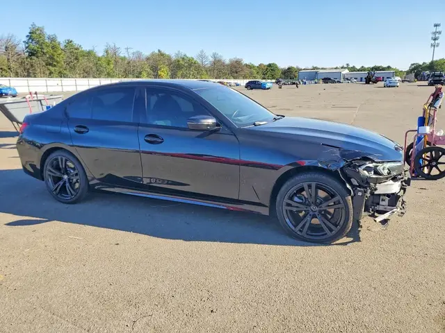 BMW 330XI 2023