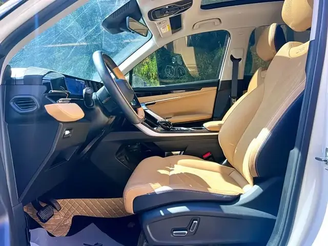 GEELY BOYUE L PREMIUM 2022