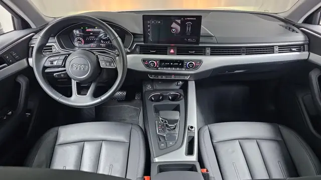 AUDI A4 ПАМЯТЬ ПОЛОЖЕНИЙ СИДЕНЬЯ ВОДИТЕЛЯ ПОДОГРЕВ И ЭЛЕКТРОПРИВОД ПЕРЕДНИХ СИДЕНИЙ ЭЛЕКТРОПРИВОД ЗЕРКАЛ ЛЮК 2022