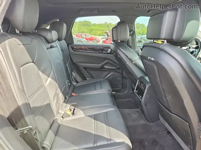 PORSCHE CAYENNE BASE 2023