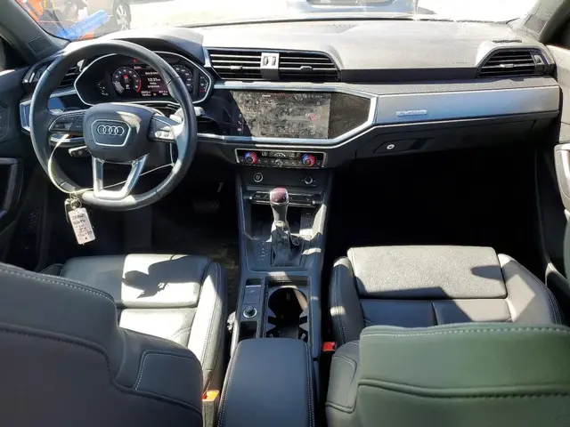 AUDI Q3 PREMIUM PLUS 2024