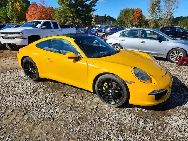 PORSCHE 911 CARRERA 2015