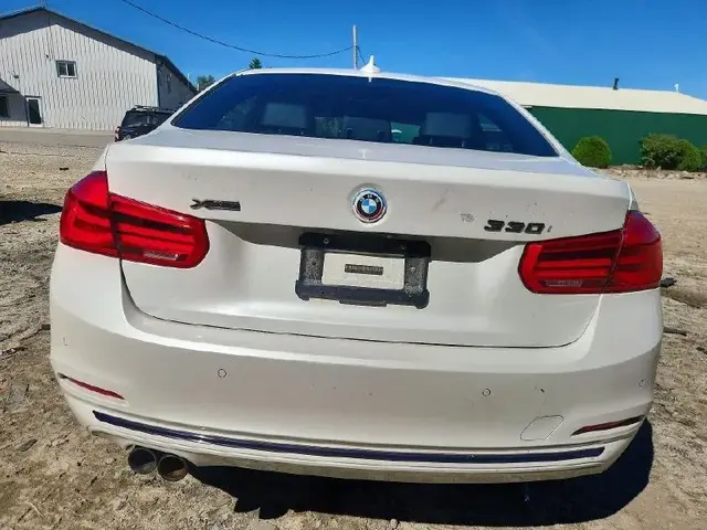 BMW 330 XI 2018