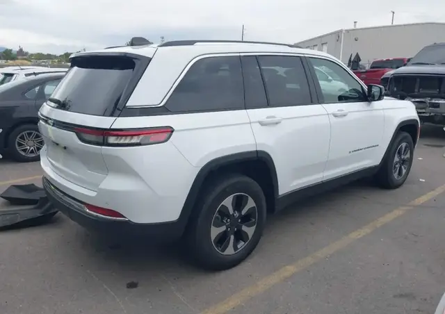 JEEP GRAND CHEROKEE 4XE 2023