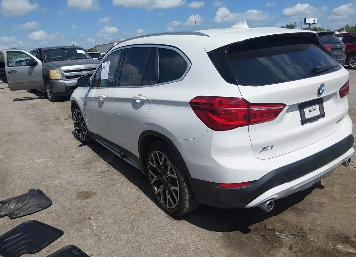 BMW X1 SDRIVE28I 2022