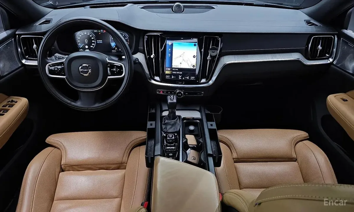 VOLVO V60 CROSS COUNTRY II 2019