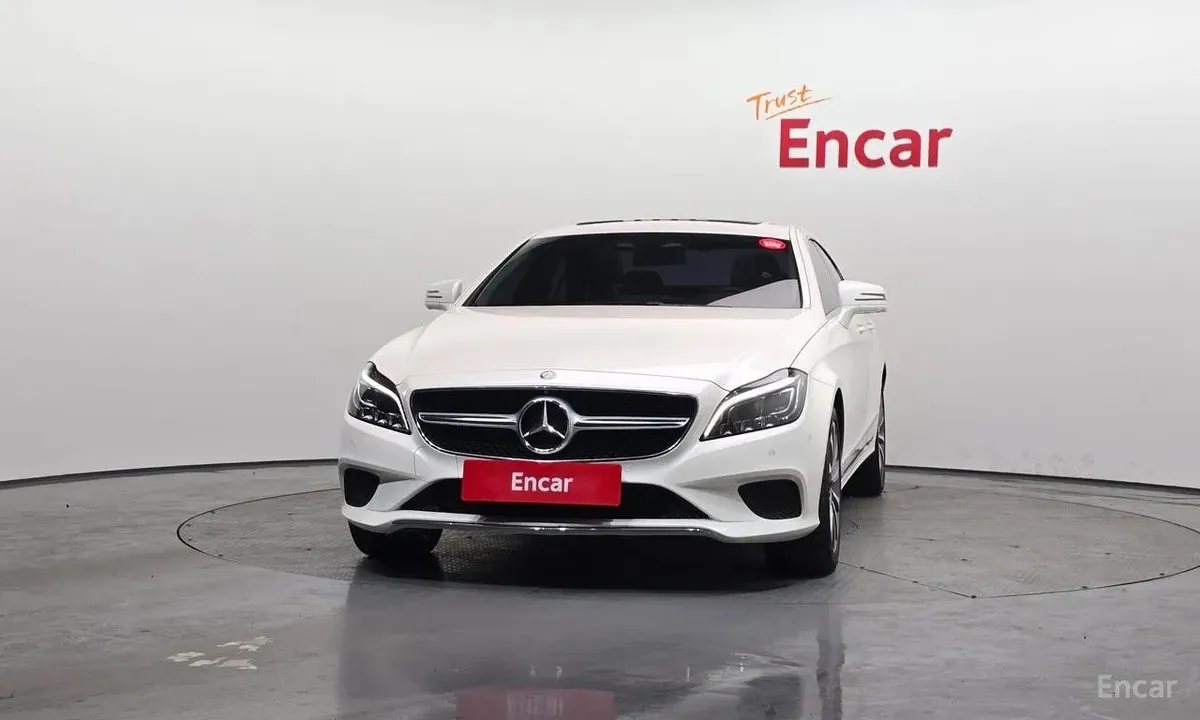 MERCEDES-BENZ CLS-CLASS W218 4MATIC 2015