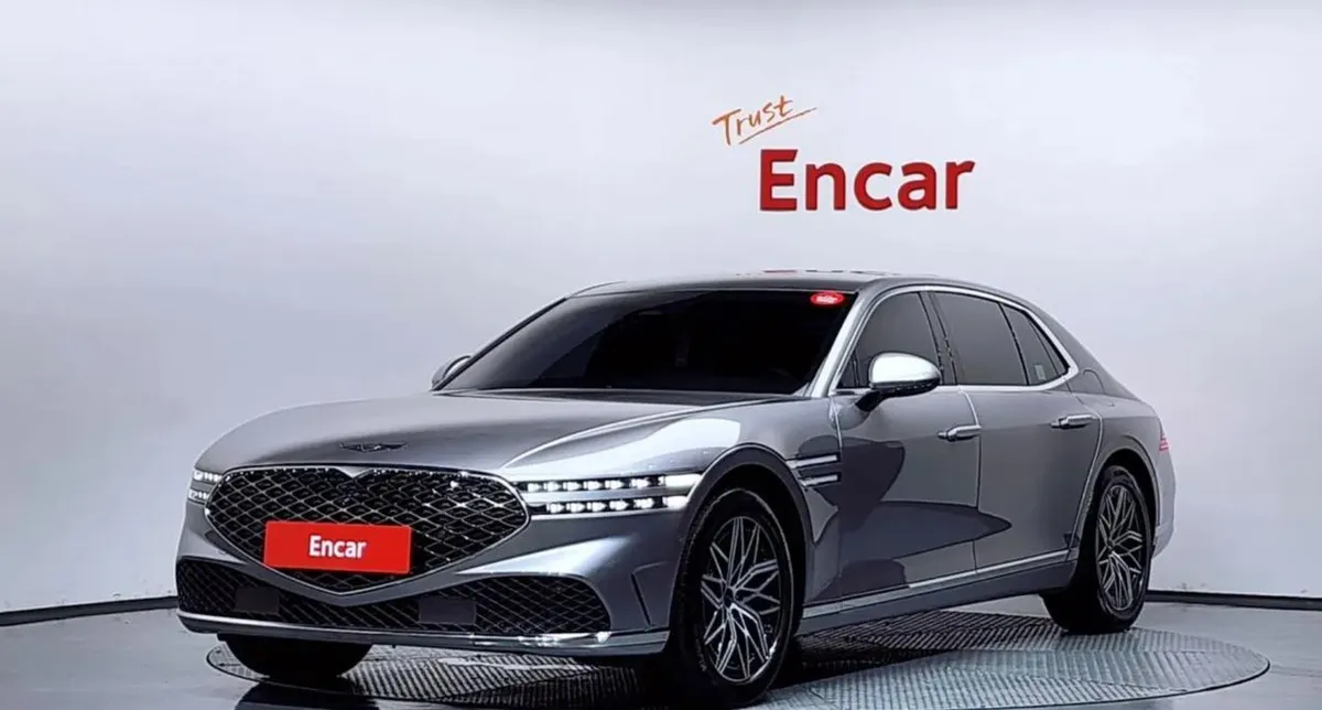 GENESIS G90 2023