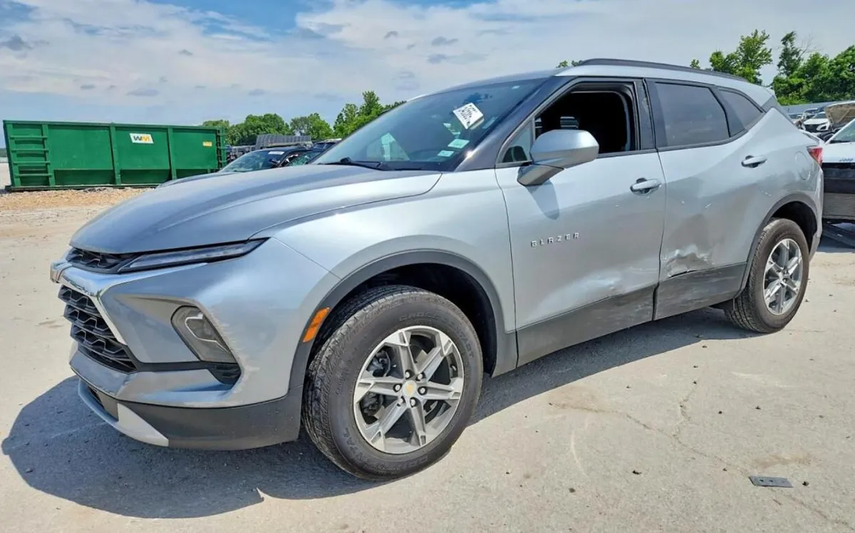CHEVROLET BLAZER 2LT 2023