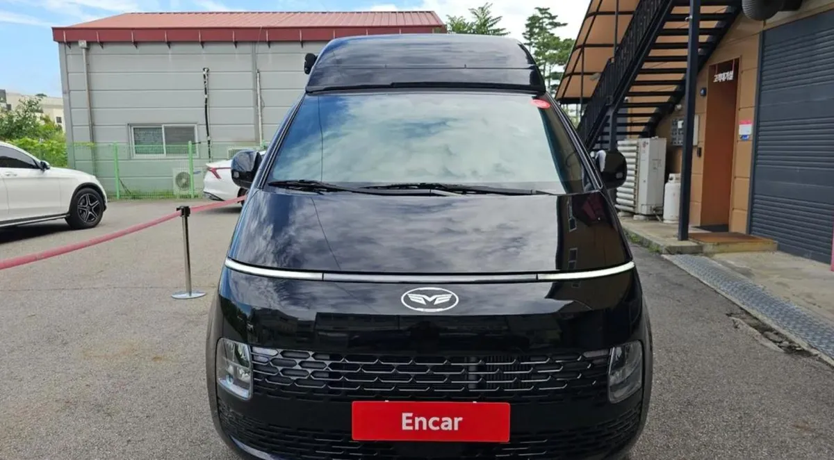 HYUNDAI STARIA CAMPING CAR 2024