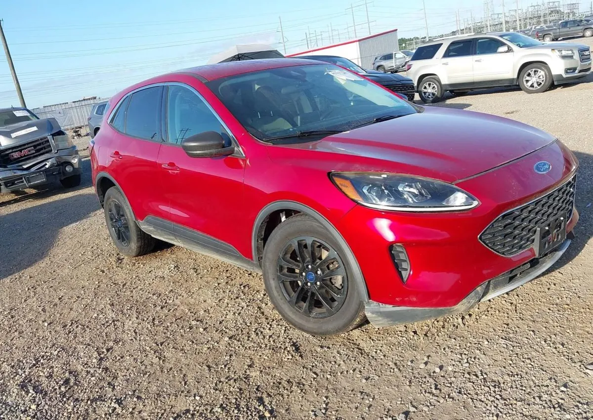 FORD ESCAPE SE 2022