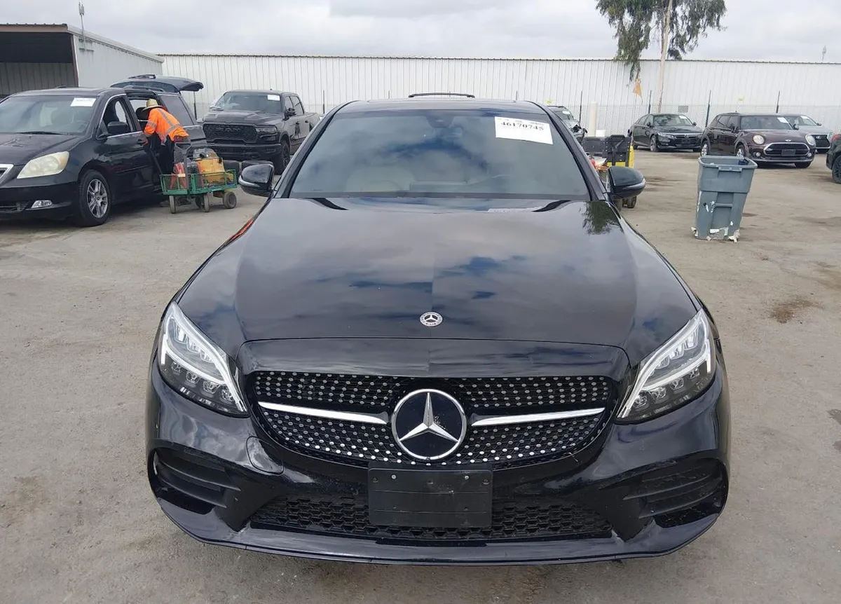 MERCEDES-BENZ C-CLASS C 300 4MATIC 2020