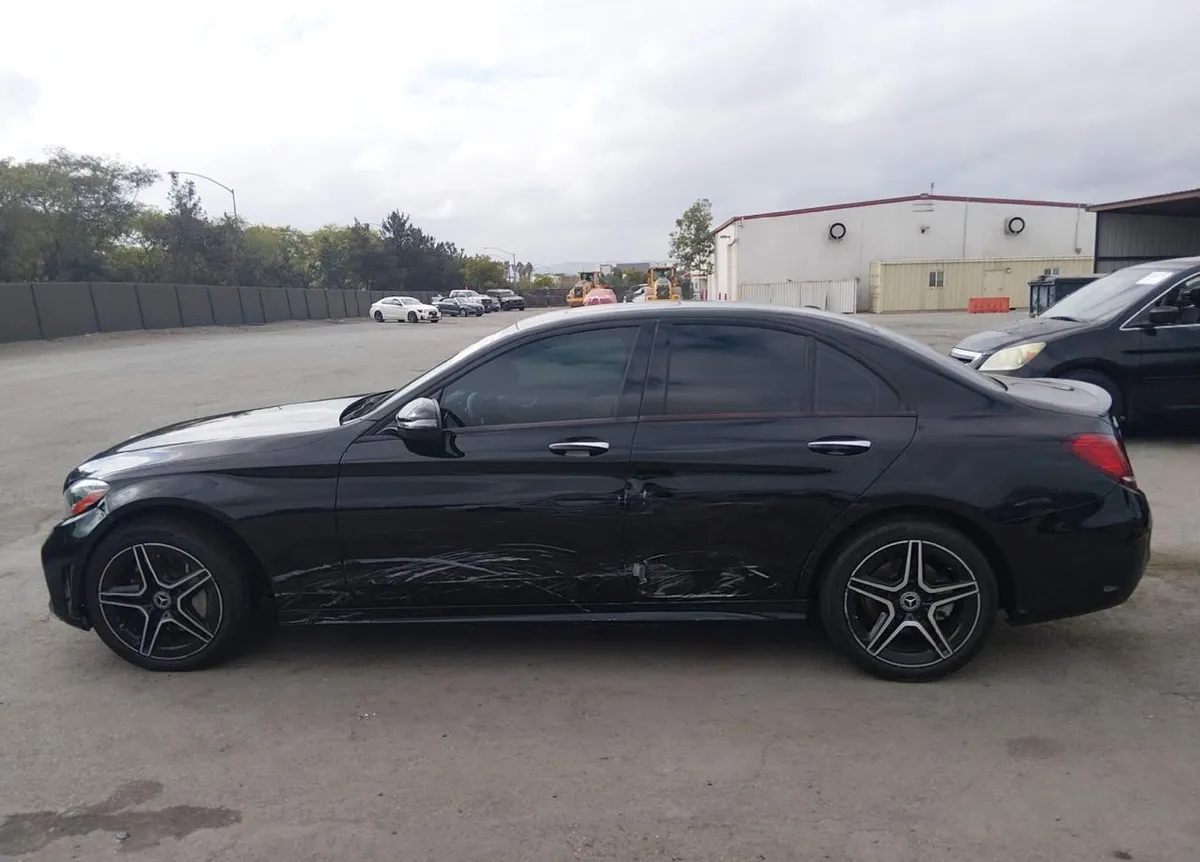 MERCEDES-BENZ C-CLASS C 300 4MATIC 2020