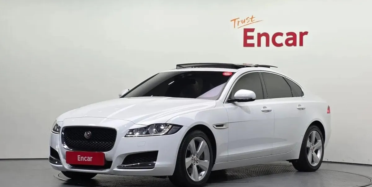 JAGUAR XF X260 2018