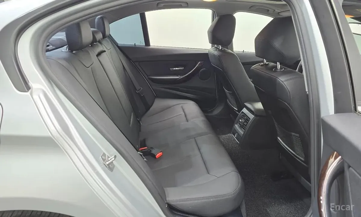 BMW 3 SERIES 2015