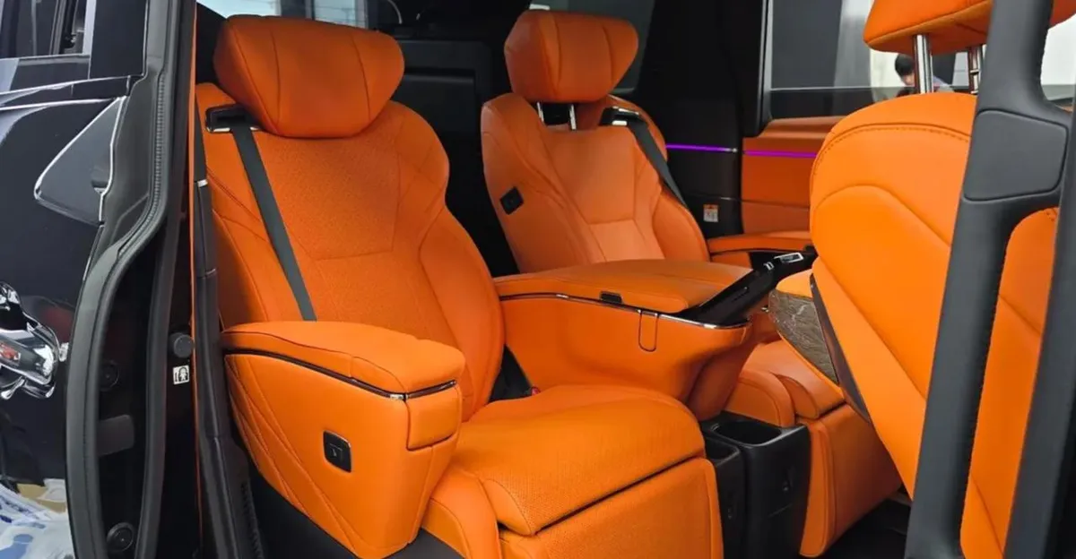 TOYOTA ALPHARD EXECUTIVE 2023