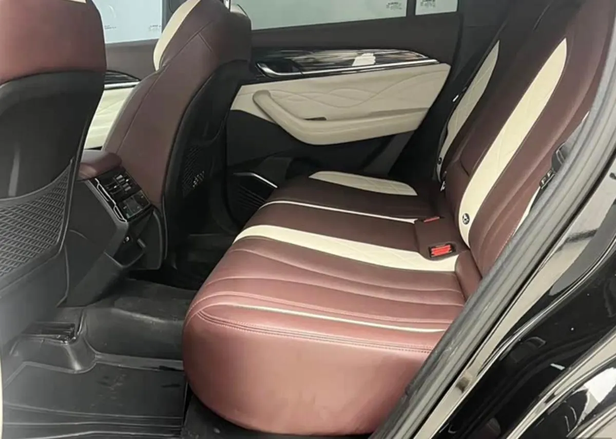 GEELY MONJARO 2023