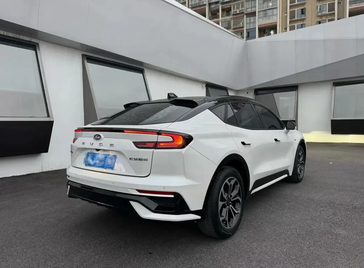 FORD EVOS 2022