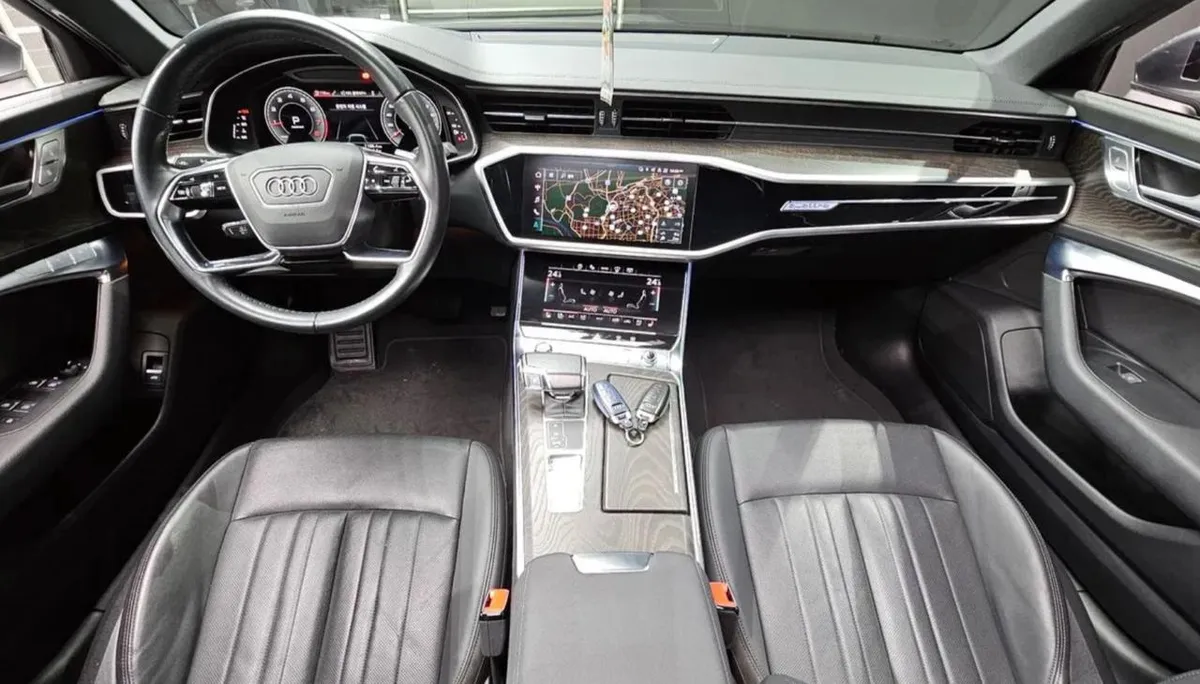 AUDI A6 C8 45TFSI 2022