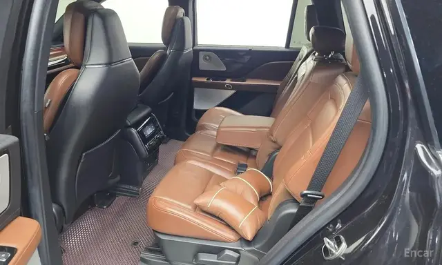 LINCOLN AVIATOR RESERVE 2022