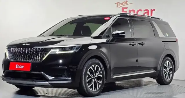 KIA CARNIVAL NOBLES 2022