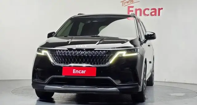 KIA CARNIVAL NOBLES 2022