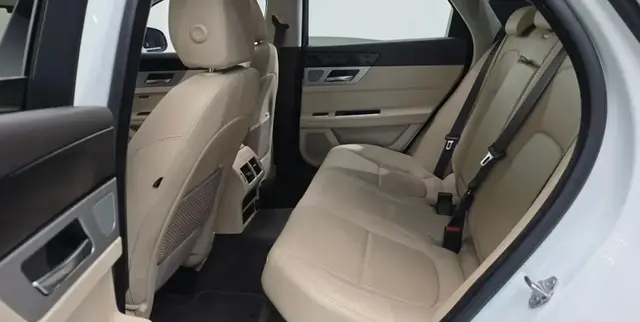 JAGUAR XF X260 2018