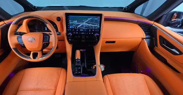 TOYOTA ALPHARD EXECUTIVE 2023