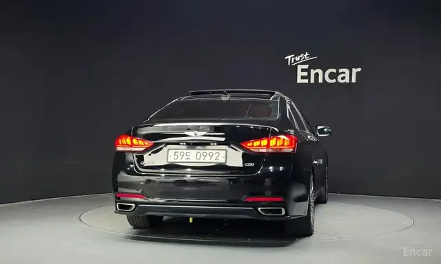 HYUNDAI GENESIS DH PREMIUM 2016