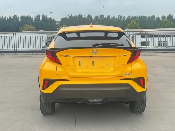 TOYOTA C-HR LUXURY 2022