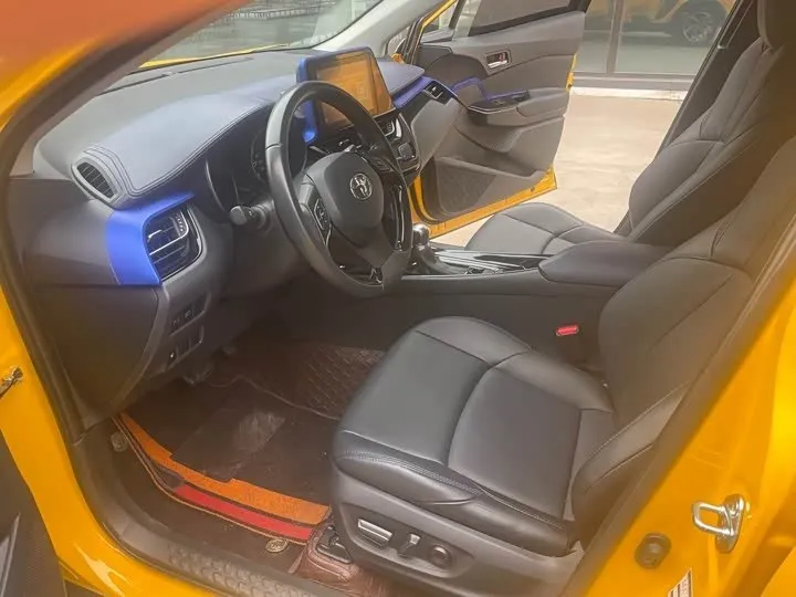TOYOTA C-HR LUXURY 2022