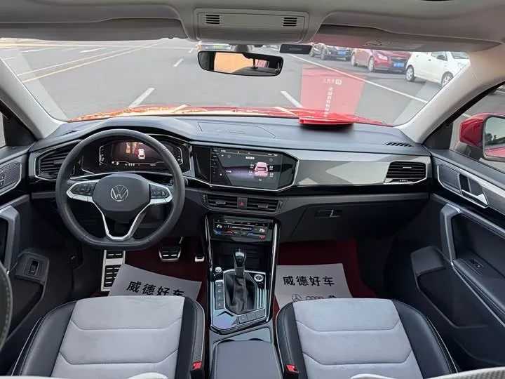 VOLKSWAGEN TAYRON X PREMIUM 2022