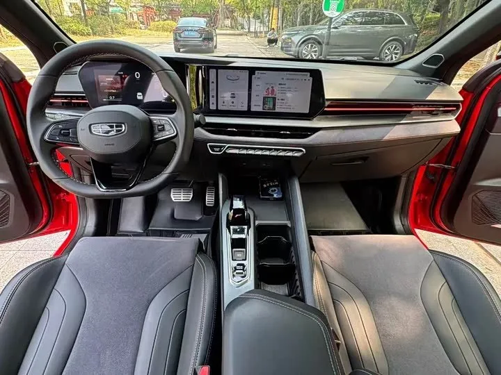 GEELY BINRUI COOL 2023