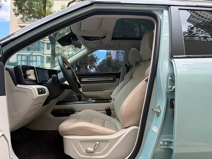 GEELY ICON PREMIUM 2023