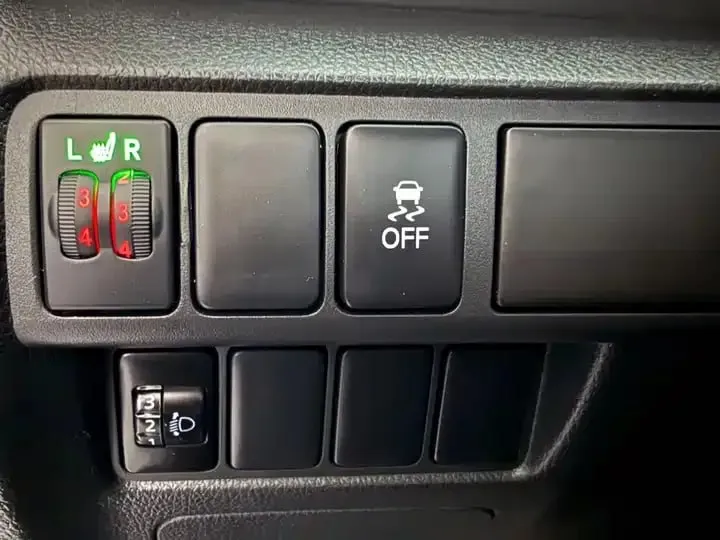 MITSUBISHI ECLIPSE CROSS 2022 ECLIPSE CROSS 1 2022