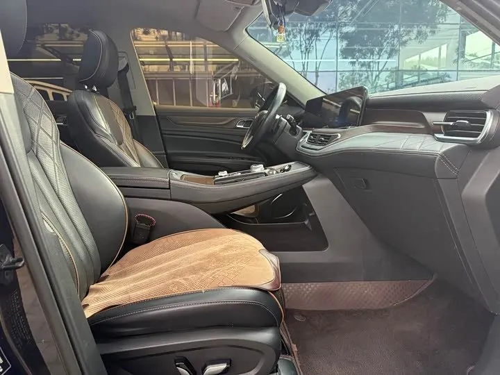FORD EQUATOR PREMIUM 2023