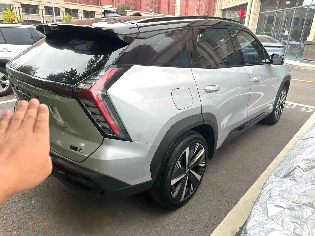 GEELY BOYUE L PREMIUM 2023