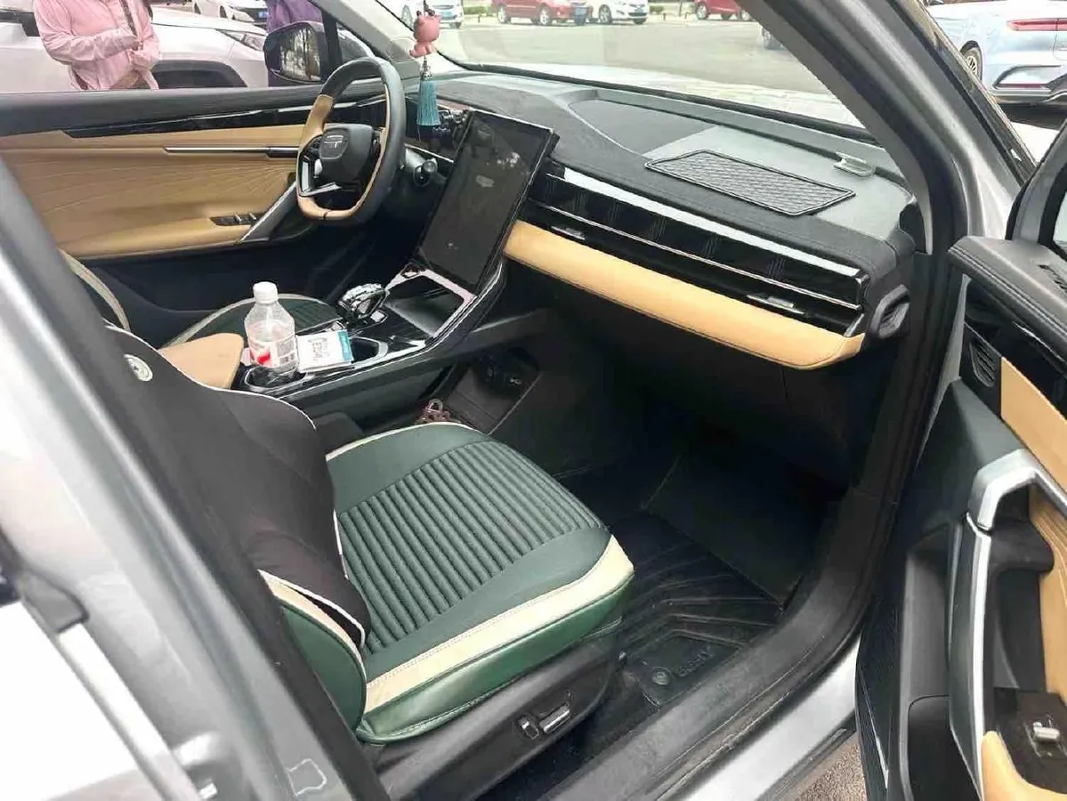 GEELY BOYUE L PREMIUM 2023