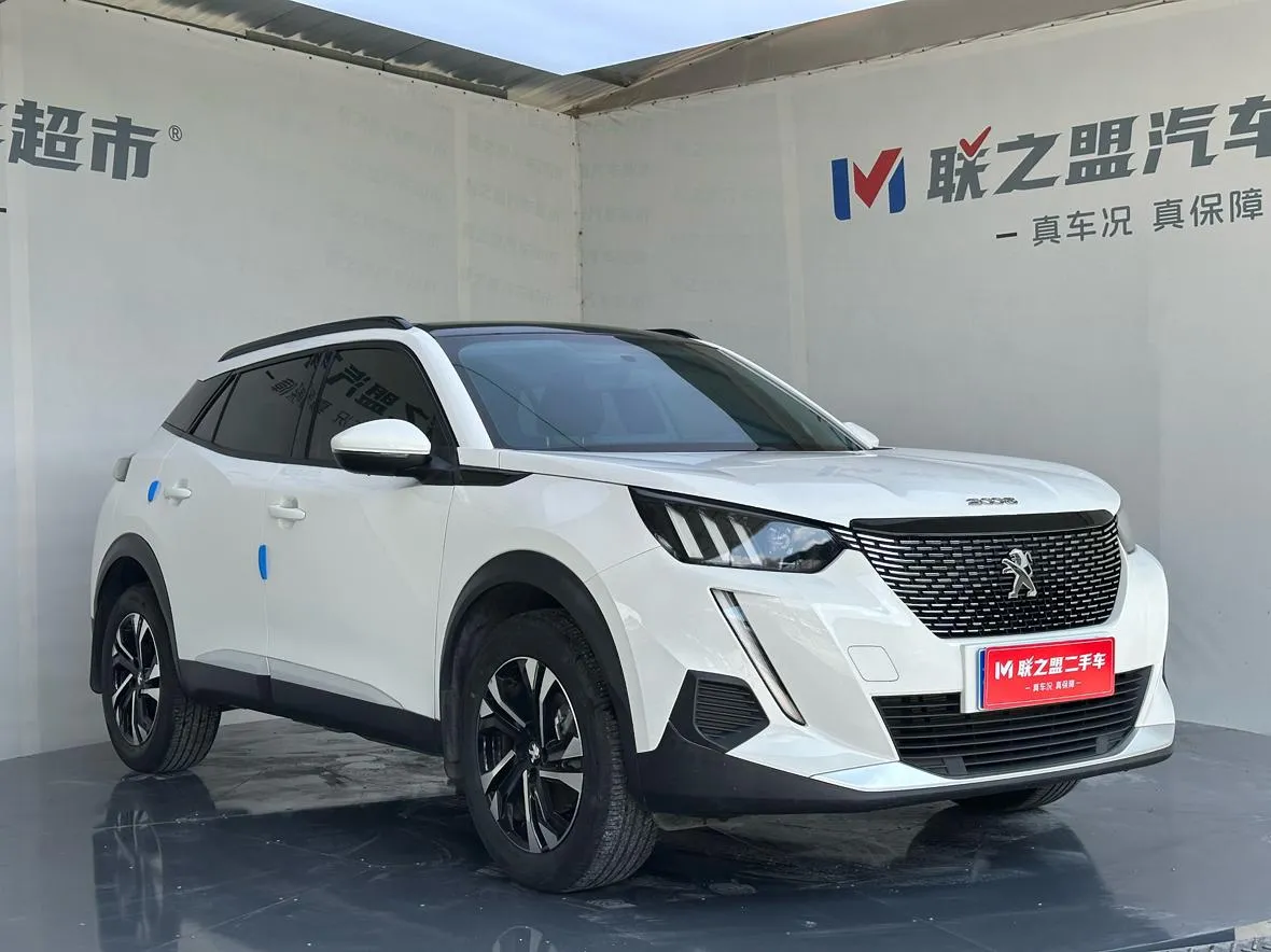 PEUGEOT 2008 2025