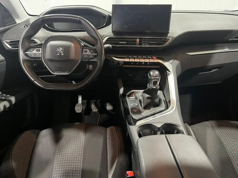 PEUGEOT 3008 LEASE ACTIVE 2021