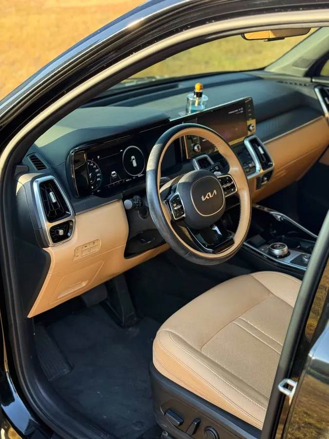 KIA SORENTO NOBLESSE 2023