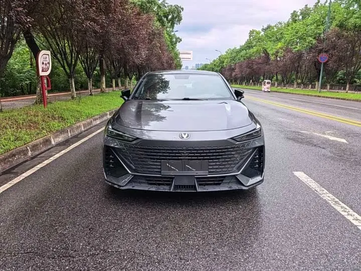 CHANGAN UNI-V PREMIUM 2022