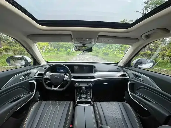 BESTUNE T77 LUXURY 2023