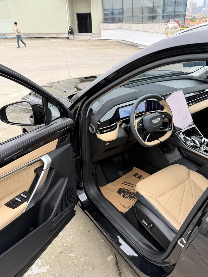 GEELY BOYUE L PREMIUM 2024