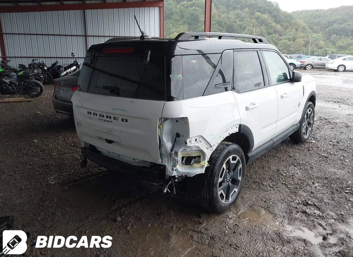 FORD BRONCO SPORT OUTER BANKS 2024